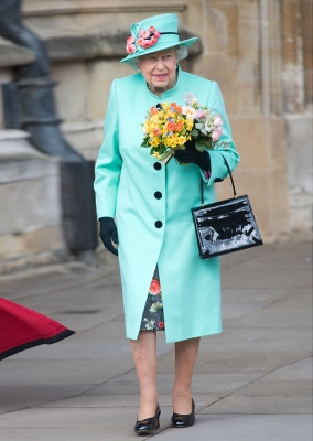 Britische Königsfamilie Elisabeth II. Cosplay (Turquoise)