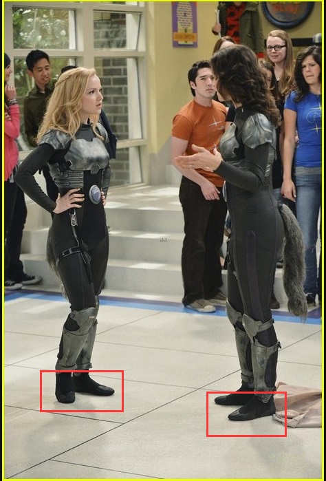 Liv and Maddie Tristan Lycanth Schuhe