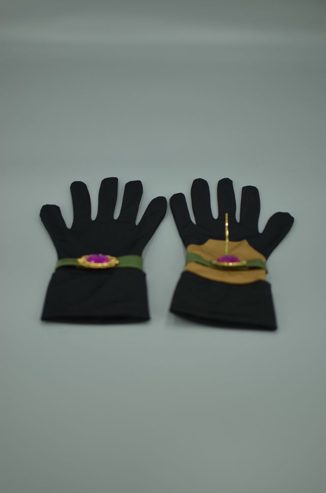 Iroha Gloves from Puella Magi Madoka Magica Side Story: Magia Record